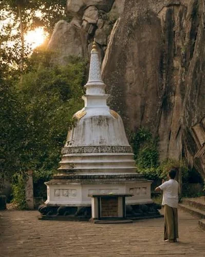Mulkirigala Rock Temple
