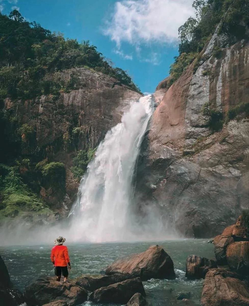 Dunhinda Falls